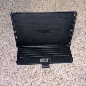 Urban Armor Gear IPad case
